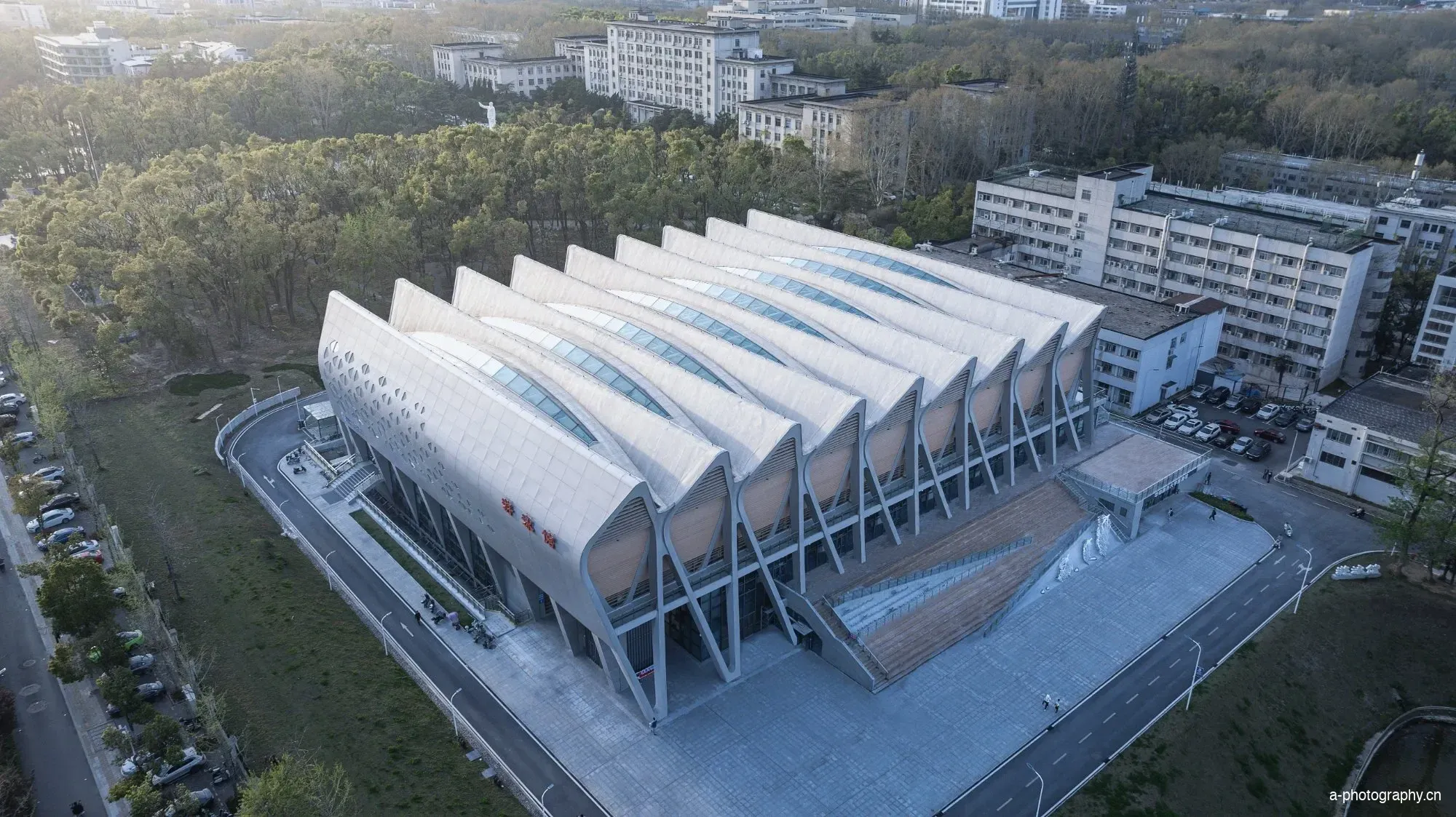 华中科技大学游泳馆 影像 13