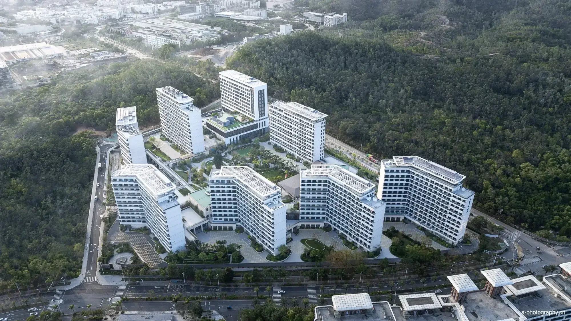 深圳康泰鹏园 - 建筑摄影作品