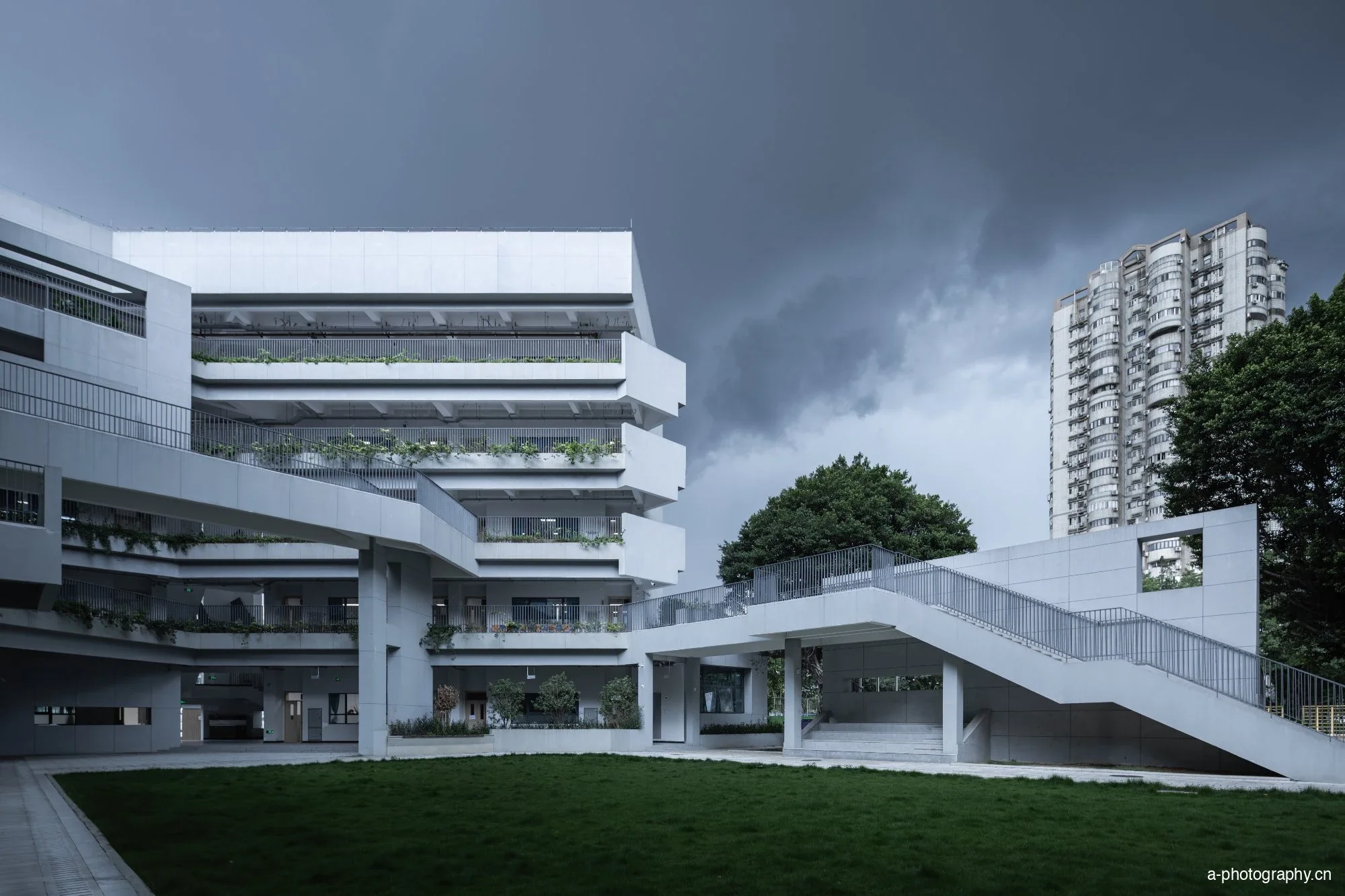 广州中学天润校区 影像 14