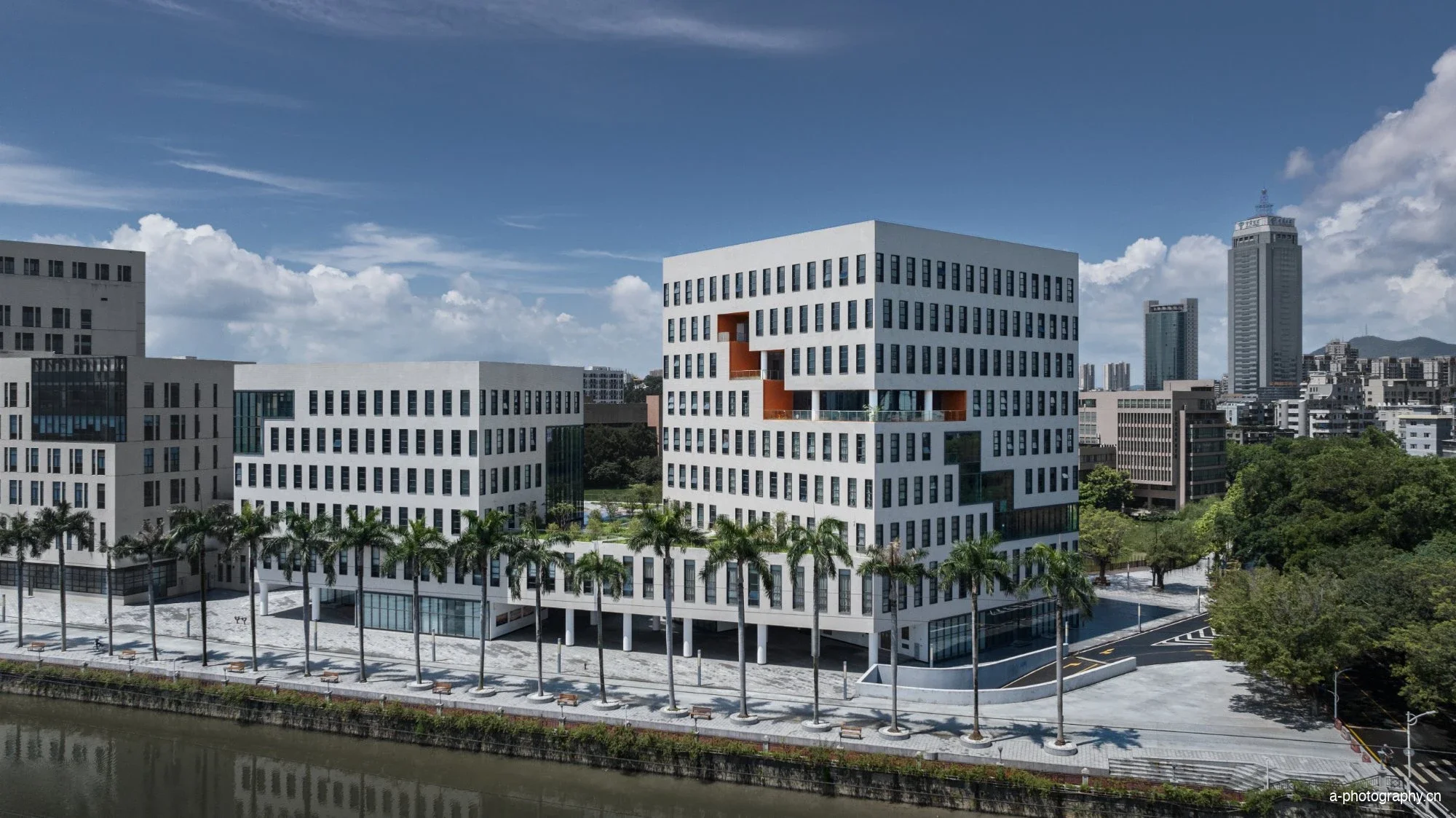 五邑大学策文商学院教学楼 影像 5