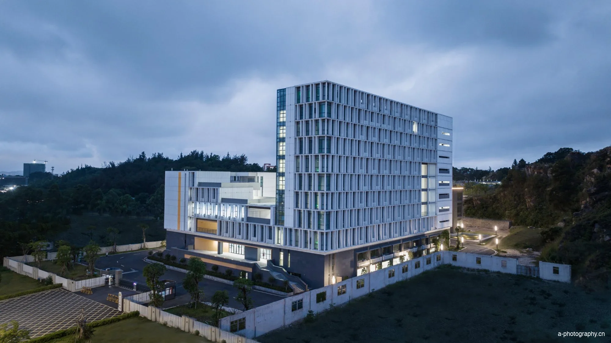 汕头大学健康学院教学楼 影像 3