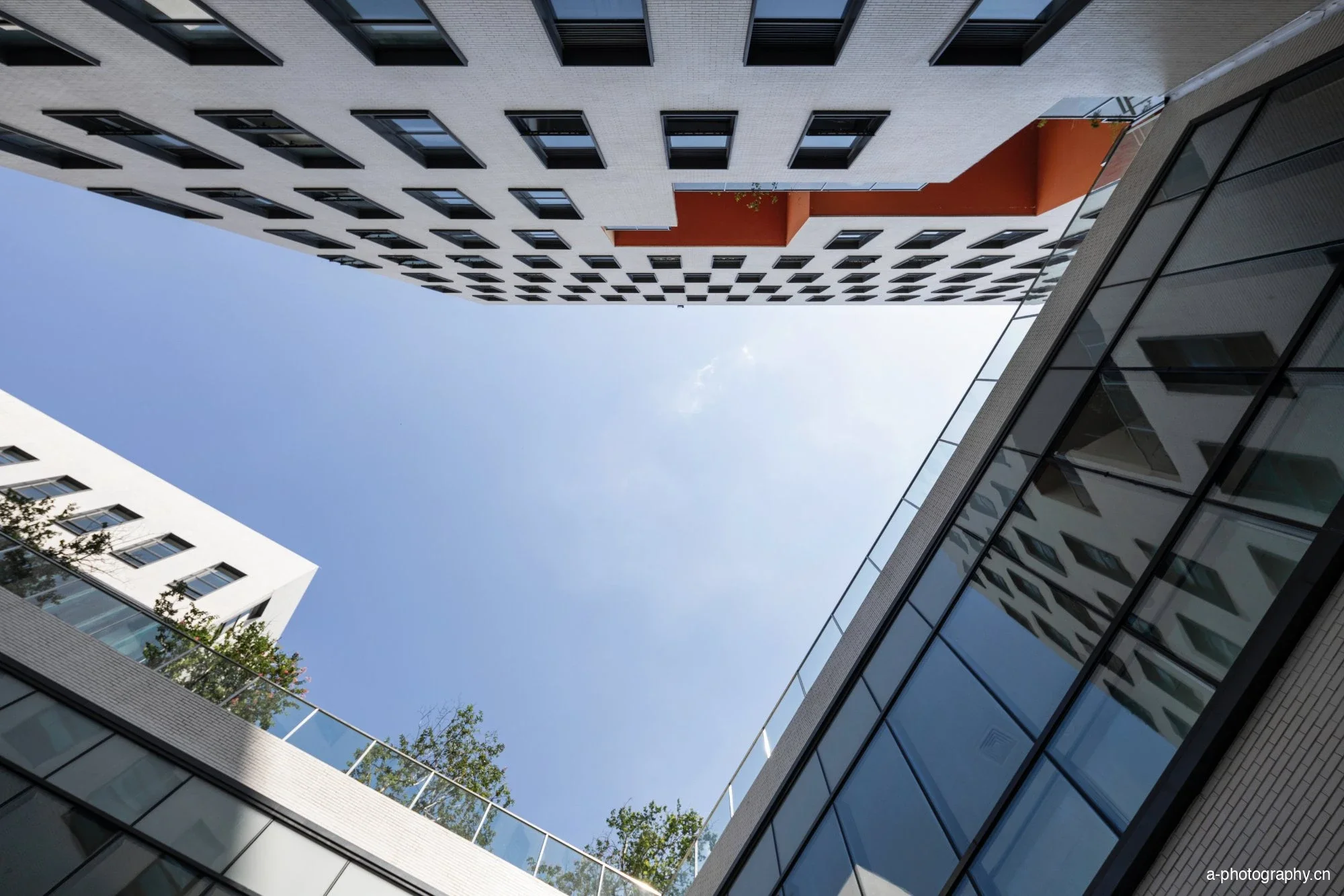 五邑大学策文商学院教学楼 影像 3