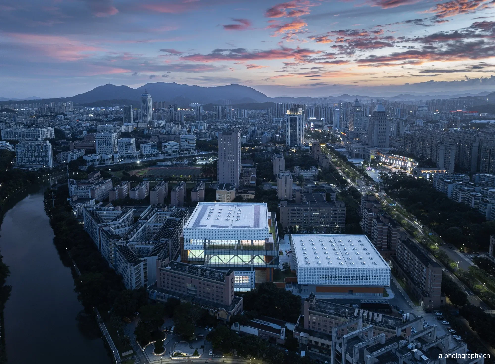 五邑大学体育馆 影像 9