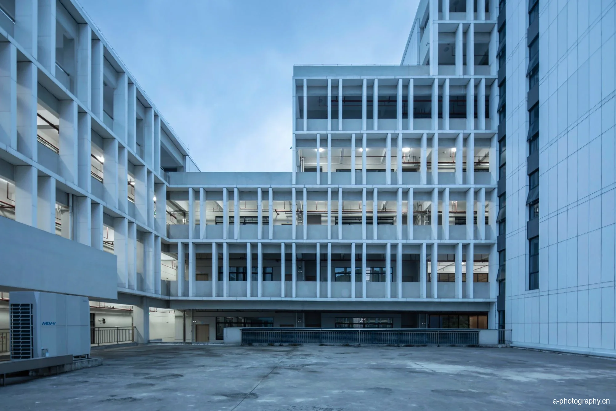 汕头大学健康学院教学楼 影像 12
