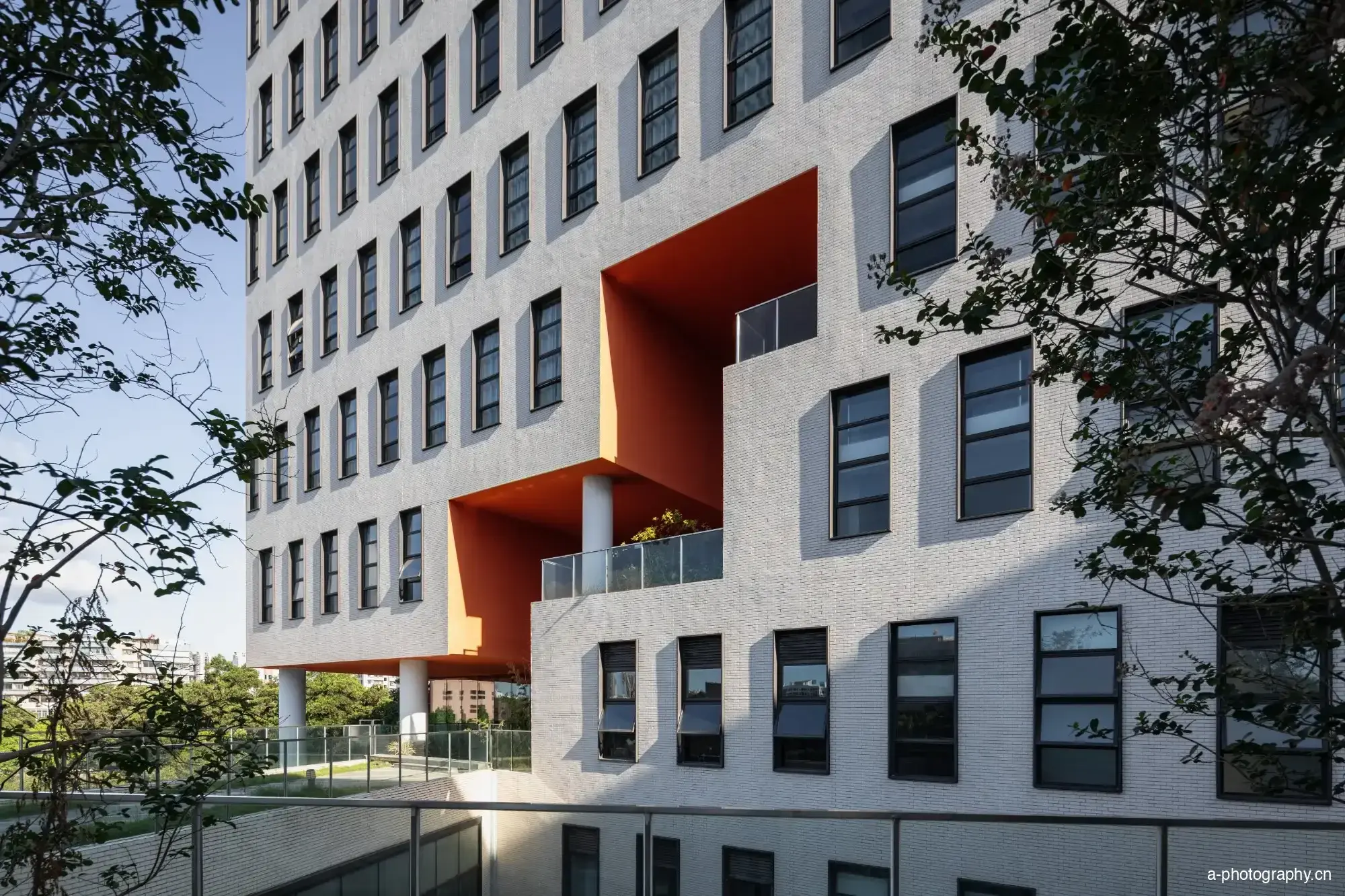 五邑大学策文商学院教学楼 影像 14