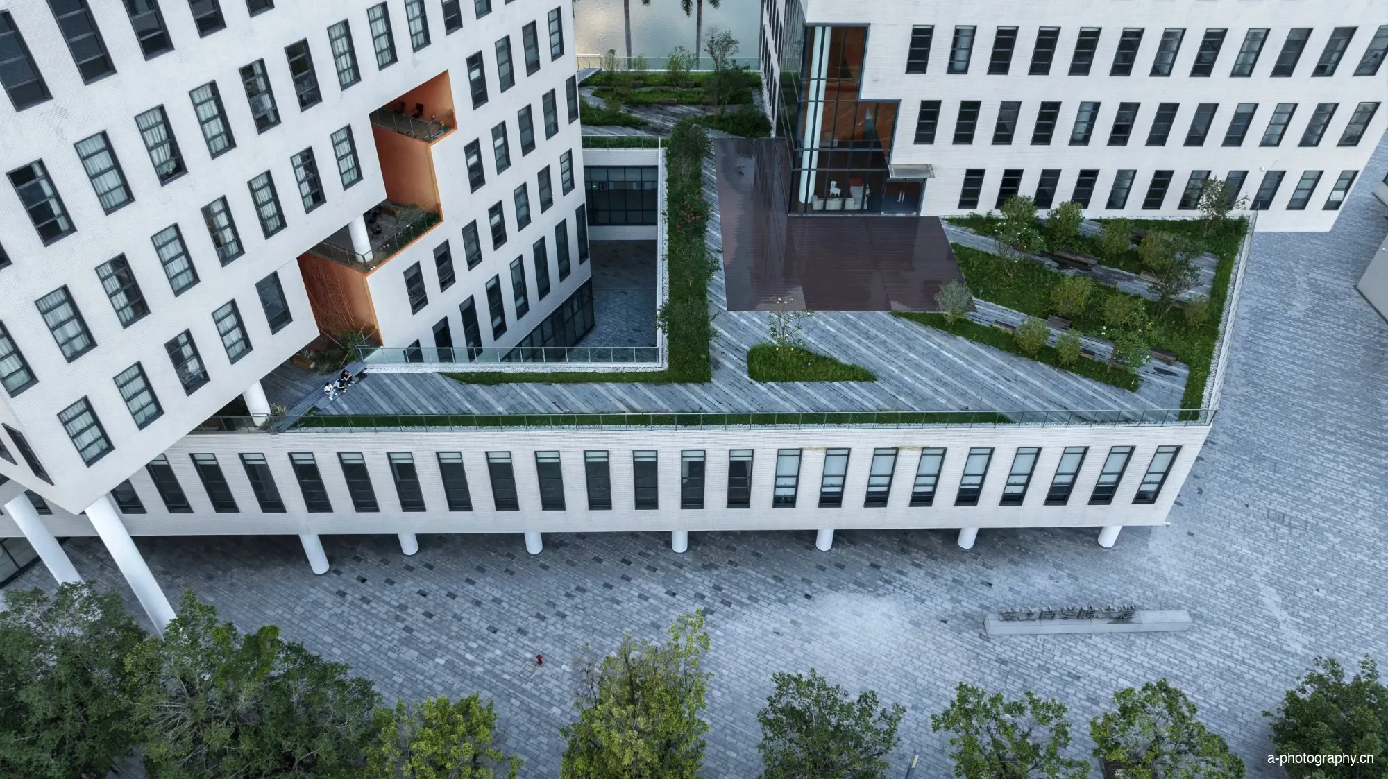 五邑大学策文商学院教学楼 影像 17